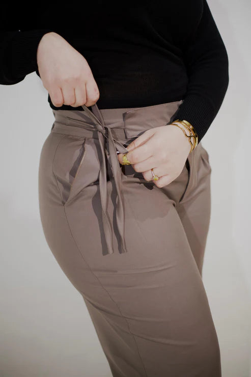 Cafe Darted Pants